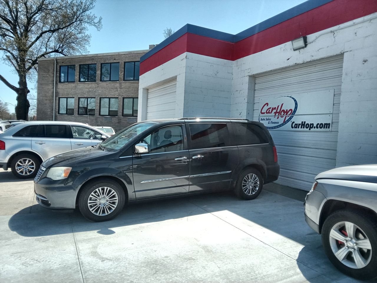 2014 Chrysler Town & Country Touring-L