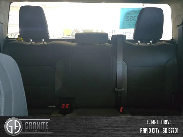 2026 GMC Sierra 3500HD SLE - Photo 38