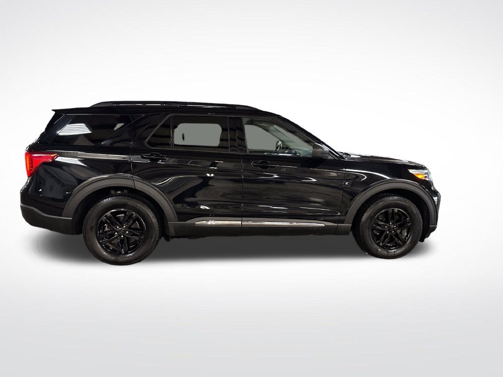Used 2021 Black Ford XLT image 7