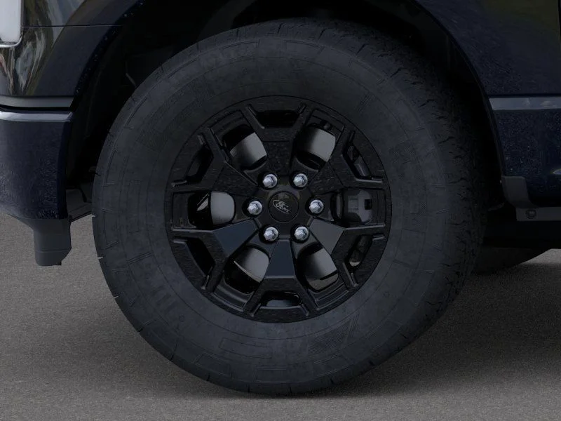 New 2025 Black Ford XLT image 19