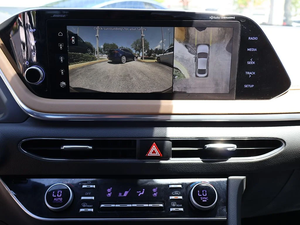 Used 2023 Blue Hyundai Limited image 49