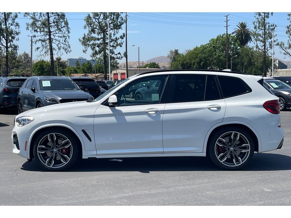 Used 2021 Alpine White BMW M40i image 3