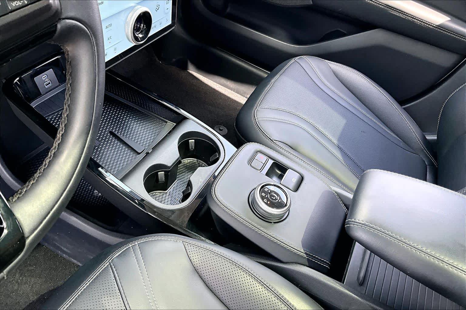 Used 2022 Star White Metallic Tri-Coat Ford Premium image 14