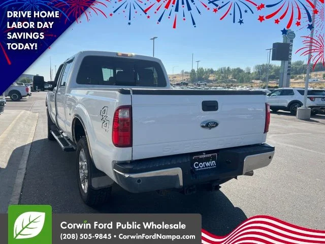 Used 2015 White Ford Lariat image 8