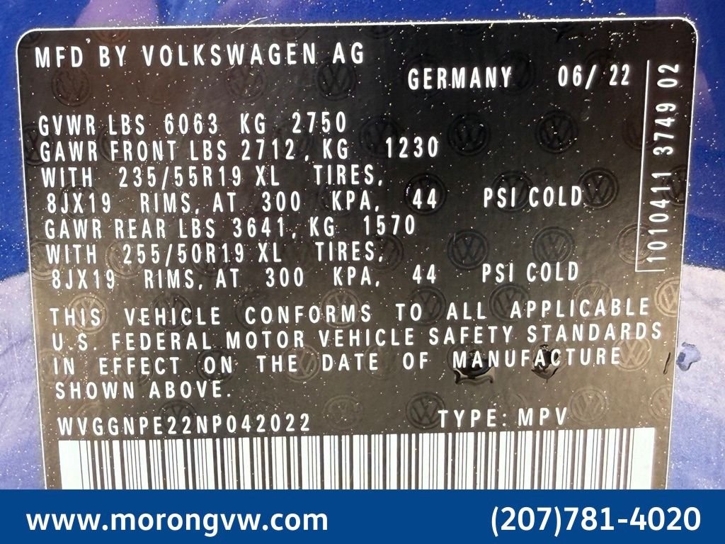 Used 2022 Blue Volkswagen Pro S image 44