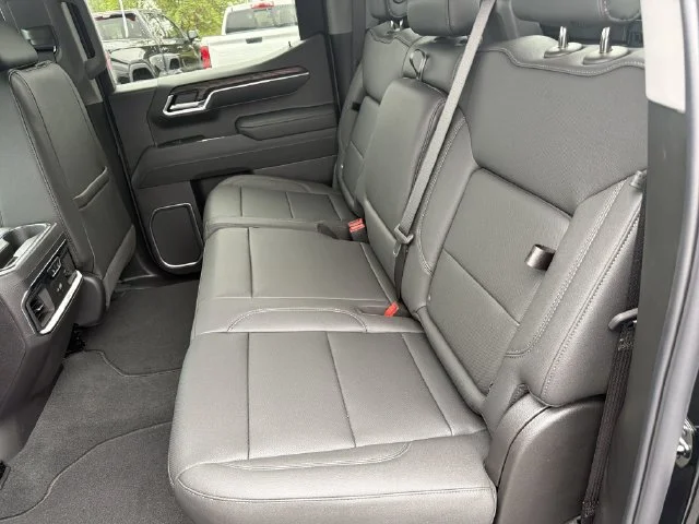New 2026 Onyx Black GMC SLT image 18