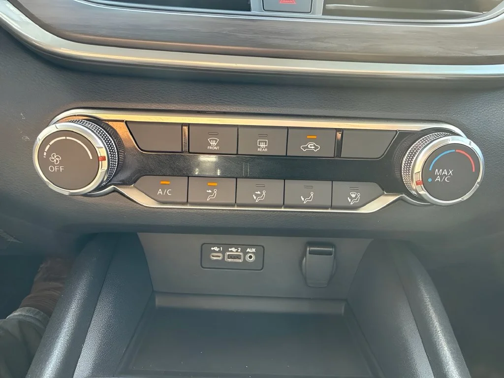 Used 2025 Charcoal Nissan SV image 20