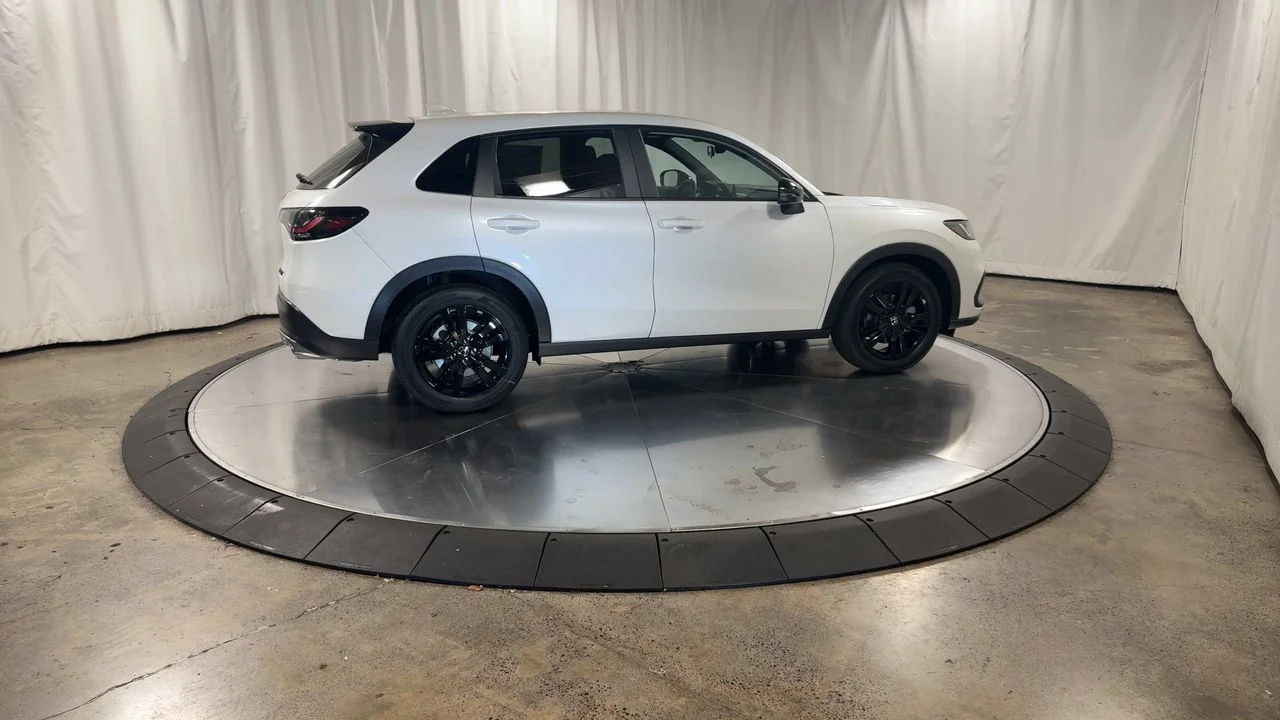 New 2027 Platinum White Pearl Honda Sport image 2