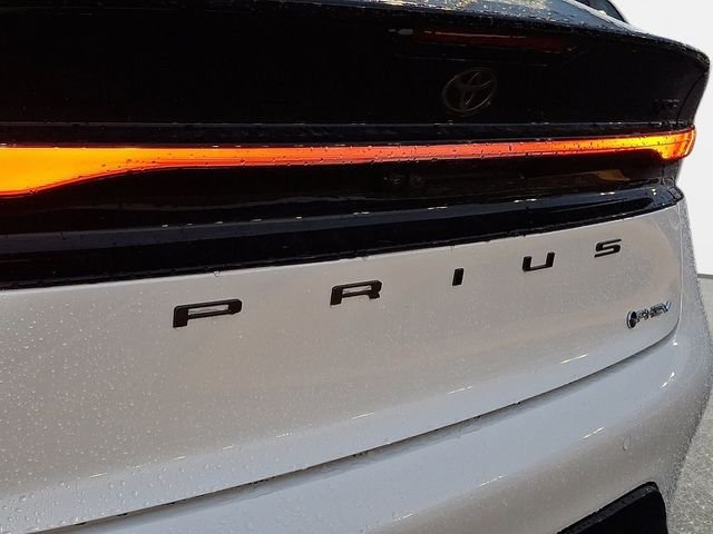 2026 Toyota Prius Plug-in Hybrid XSE Premium - Photo 15