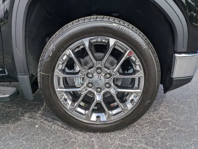 2026 GMC Sierra 1500 SLT - Photo 11