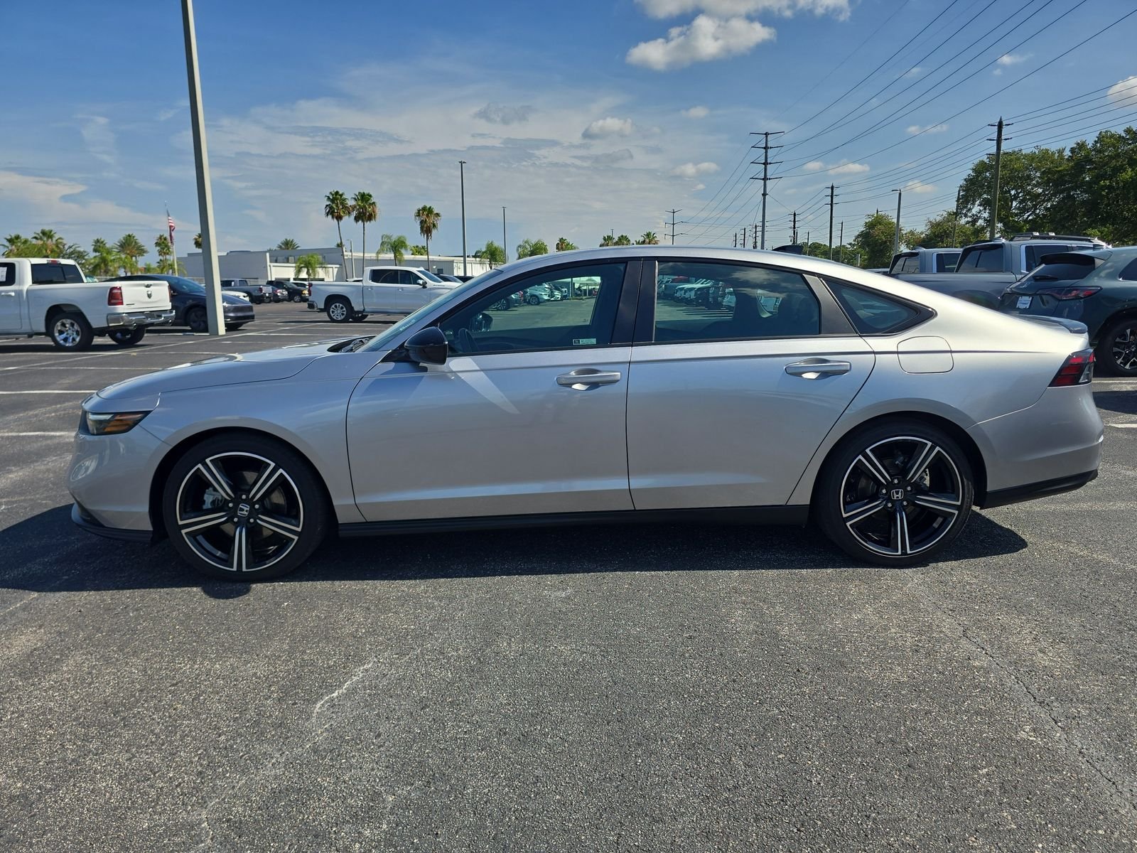 2026 Honda Accord Hybrid Sport - Photo 6
