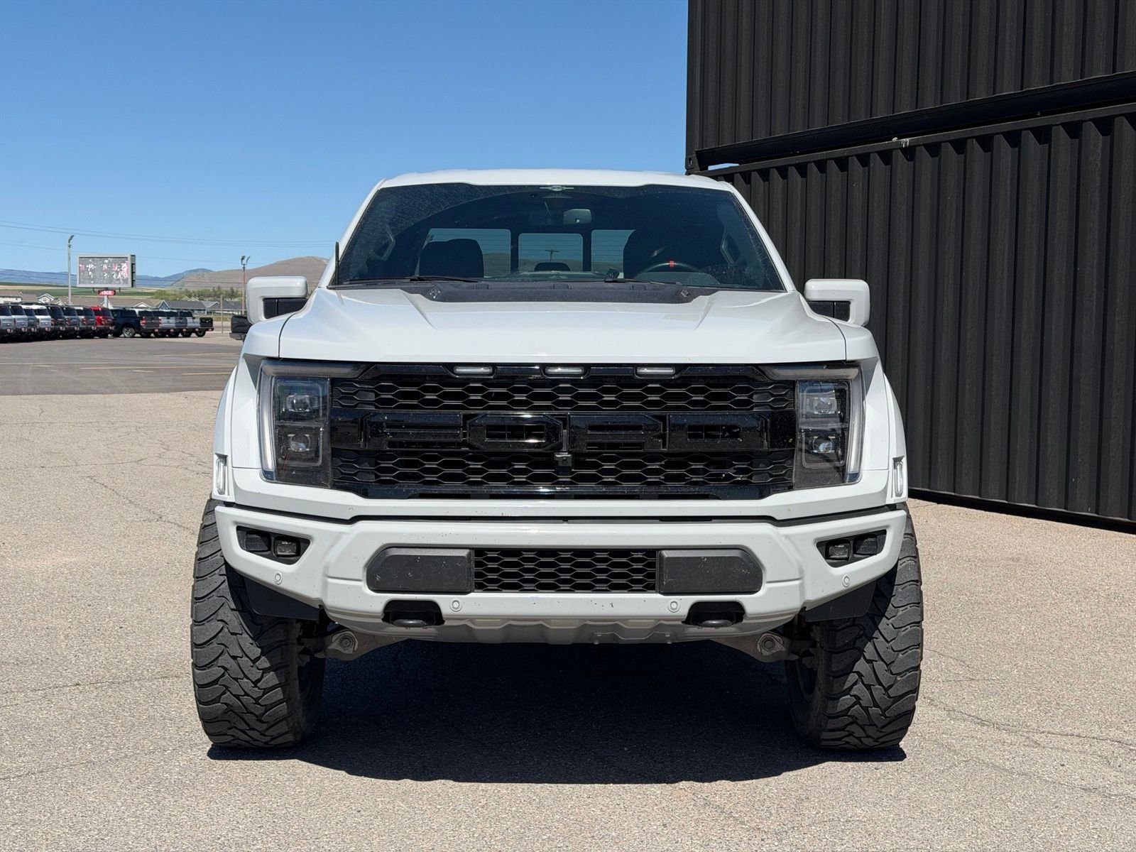 View vehicle photo 2