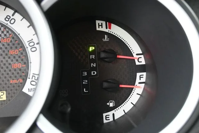 Used 2013 Black Toyota Base image 21