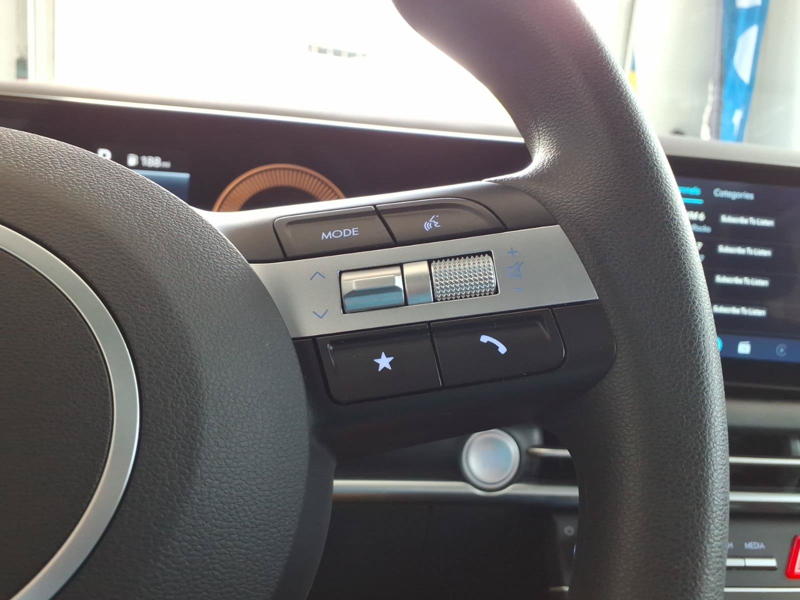 2026 Hyundai Tucson SE - Photo 28