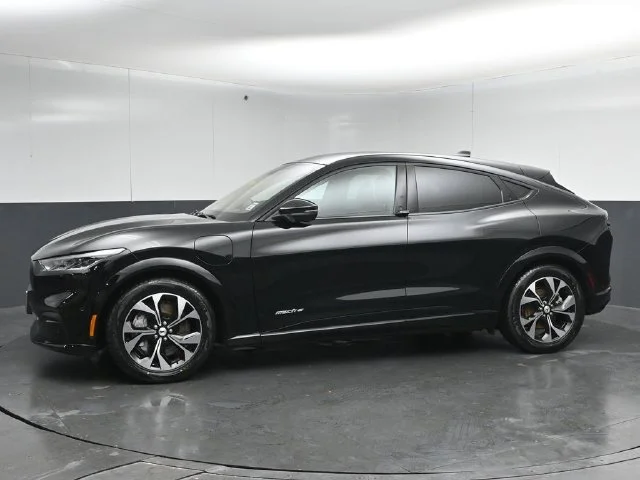 Certified Used 2023 Shadow Black Ford Premium image 4