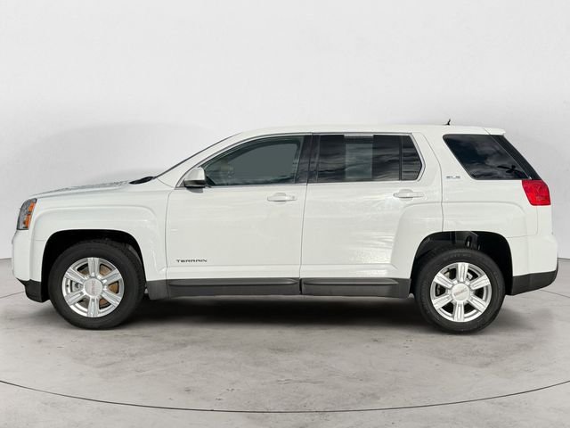 Used 2015 White GMC SLE-1 image 2
