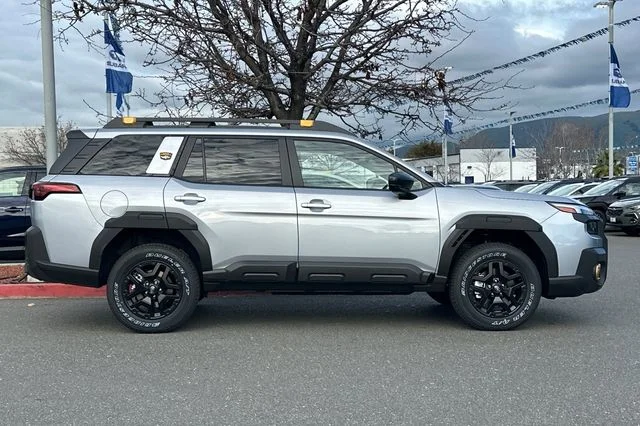 New 2026 ICE SILVER METALLIC Subaru Wilderness image 3