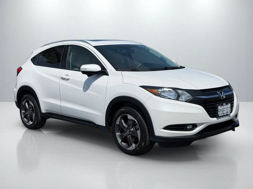 Used 2018 White Honda EX-L image 2