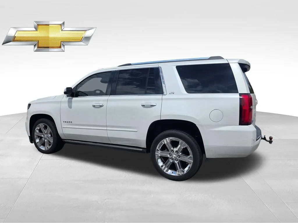Used 2016 IRIDESCENT PEARL TRICOAT Chevrolet LTZ image 5