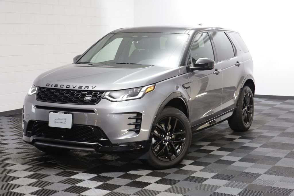 Certified Used 2025 Gray Land Rover SE image 1