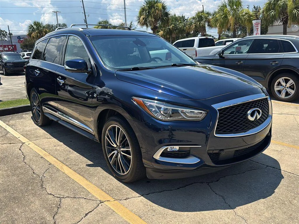Used 2016 Hermosa Blue INFINITI  image 2