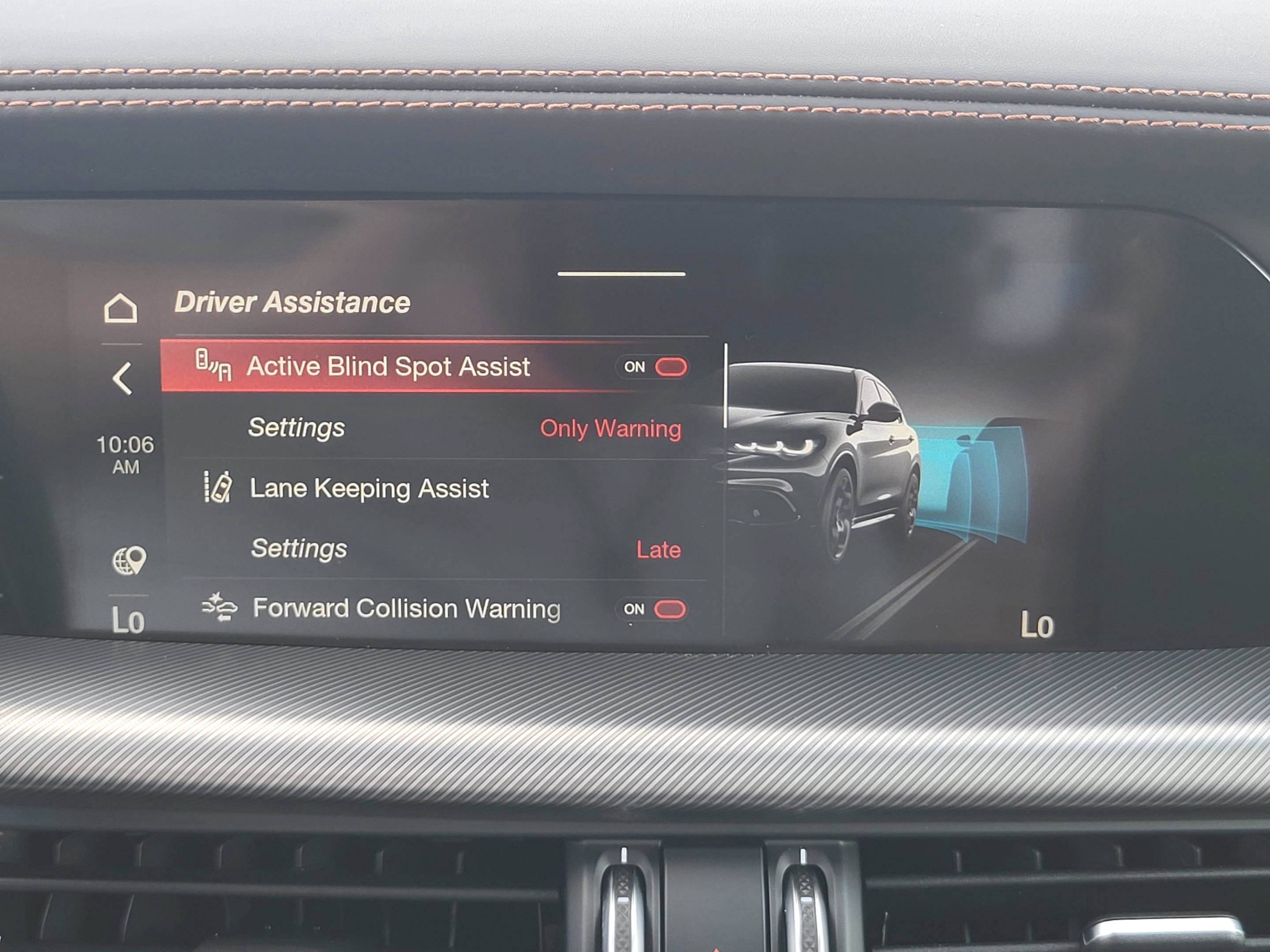 2025 Alfa Romeo Stelvio Intensa - Photo 19