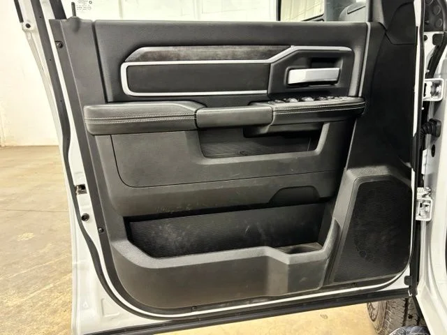 Used 2024 White Ram Big Horn image 18