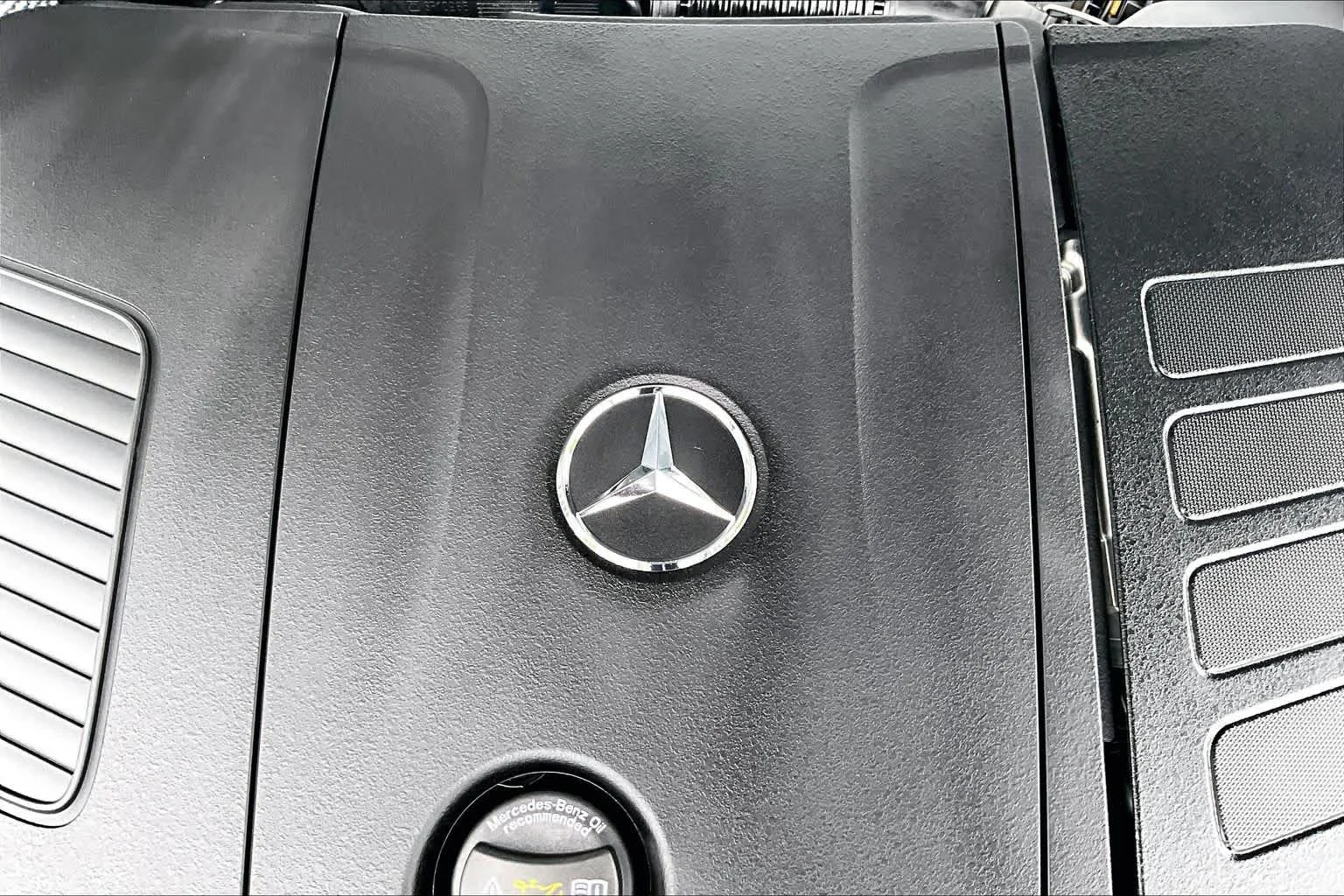 New 2026 Cirrus Silver Metallic Mercedes-Benz C 300 image 16