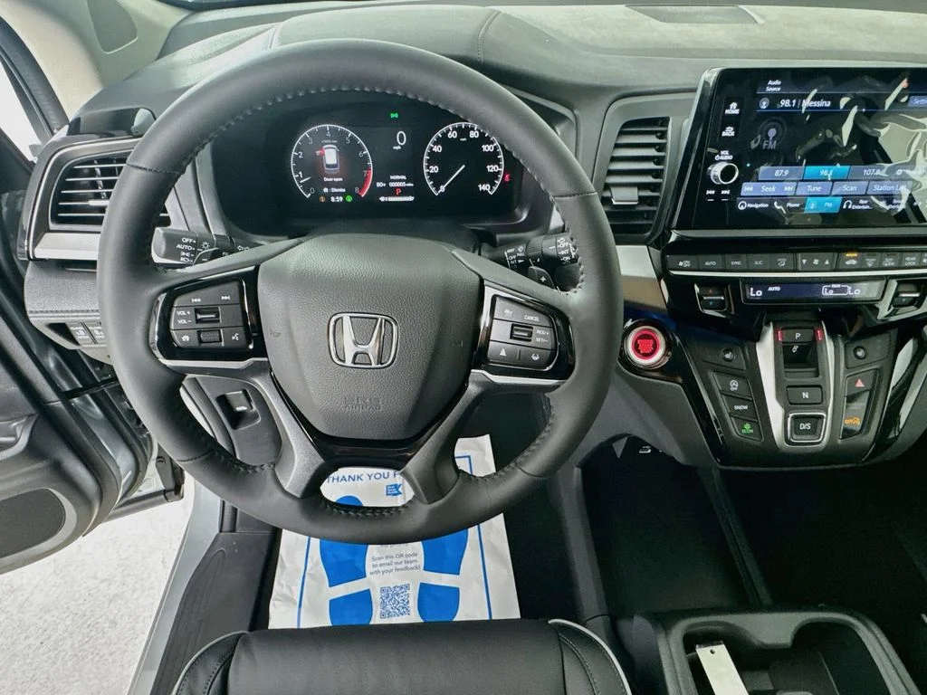 New 2026 Solar Silver Metallic Honda Touring image 12