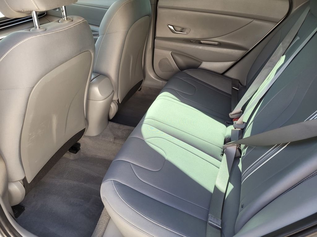 Used 2023 Gray Hyundai SEL image 12