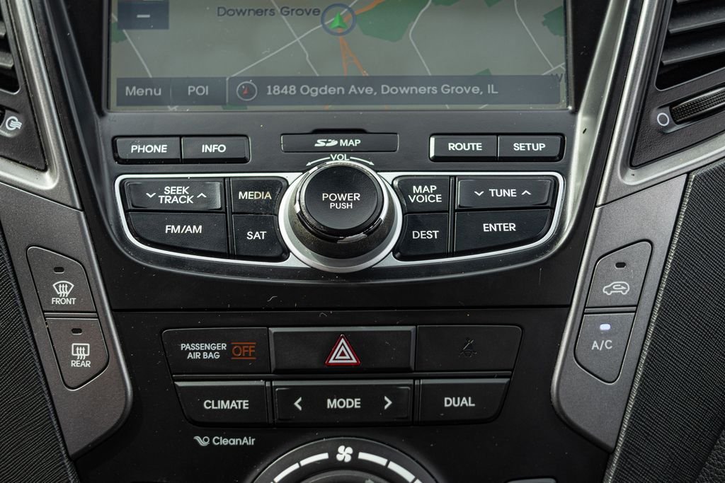 Used 2015 Silver Hyundai 2.0T image 19