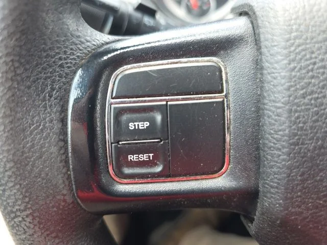 Used 2016 Gray Dodge SXT image 16