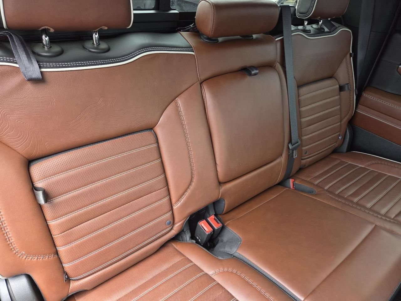 Used 2023 Pacific Blue Metallic GMC Denali Ultimate image 28