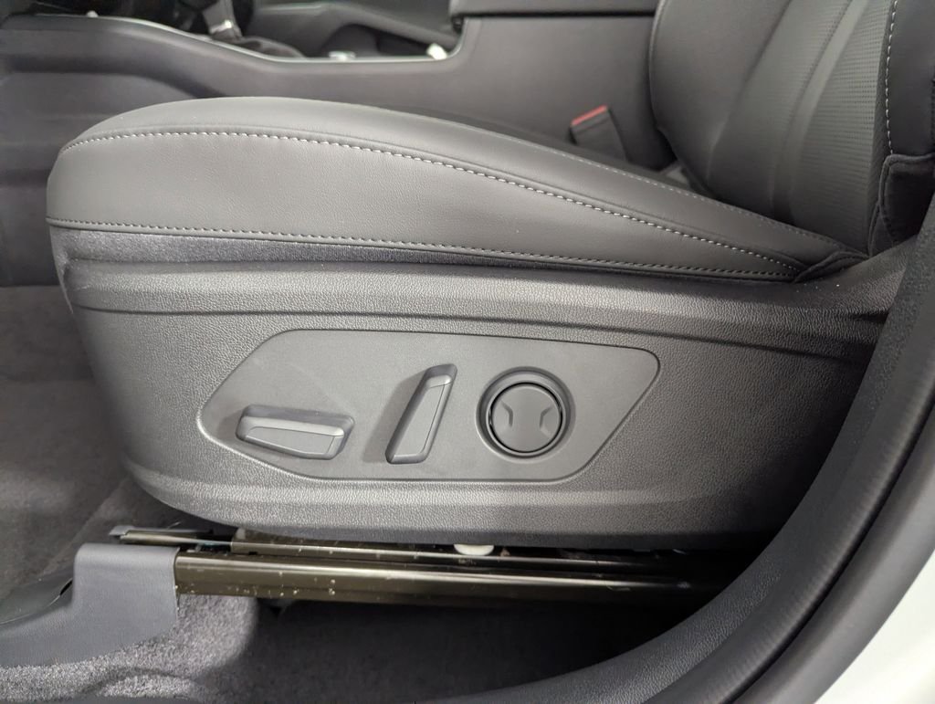 2026 Kia Sorento S - Photo 13