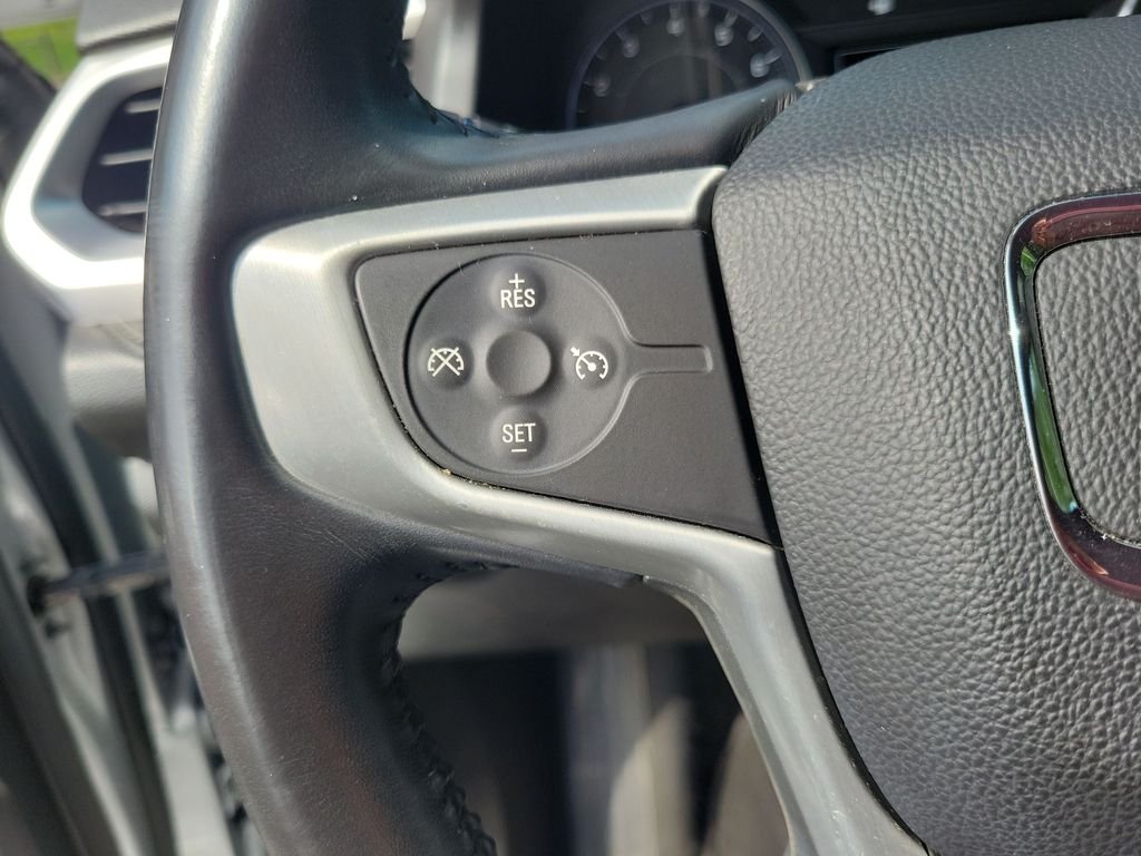 Used 2018 Silver GMC SLT-1 image 19