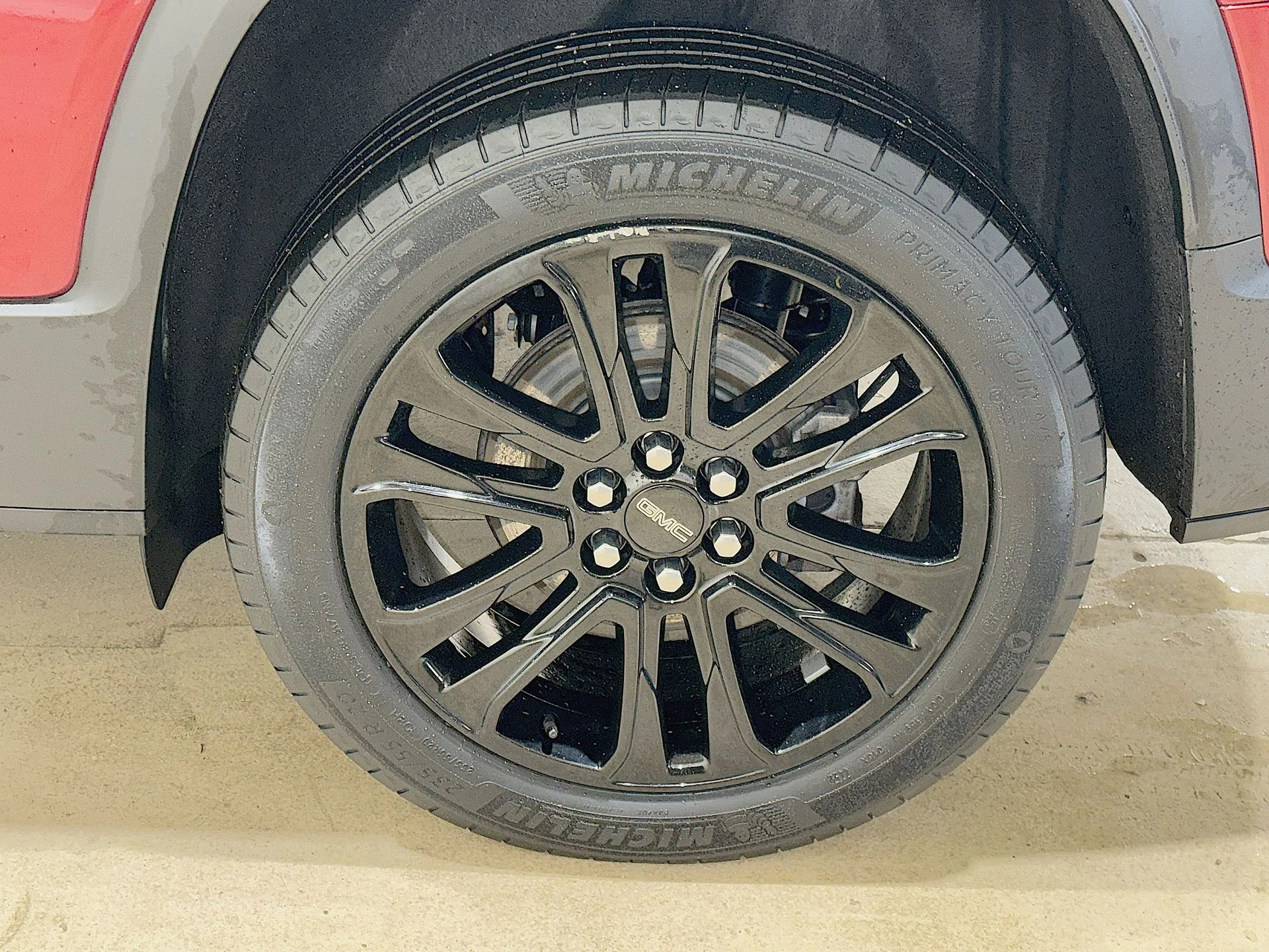 Used 2023 Volcanic Red Tintcoat GMC SLE image 30