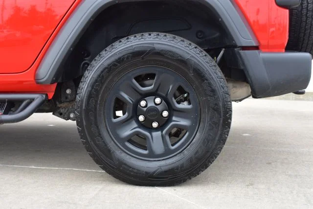 Used 2021 Red Jeep Unlimited Sport image 8
