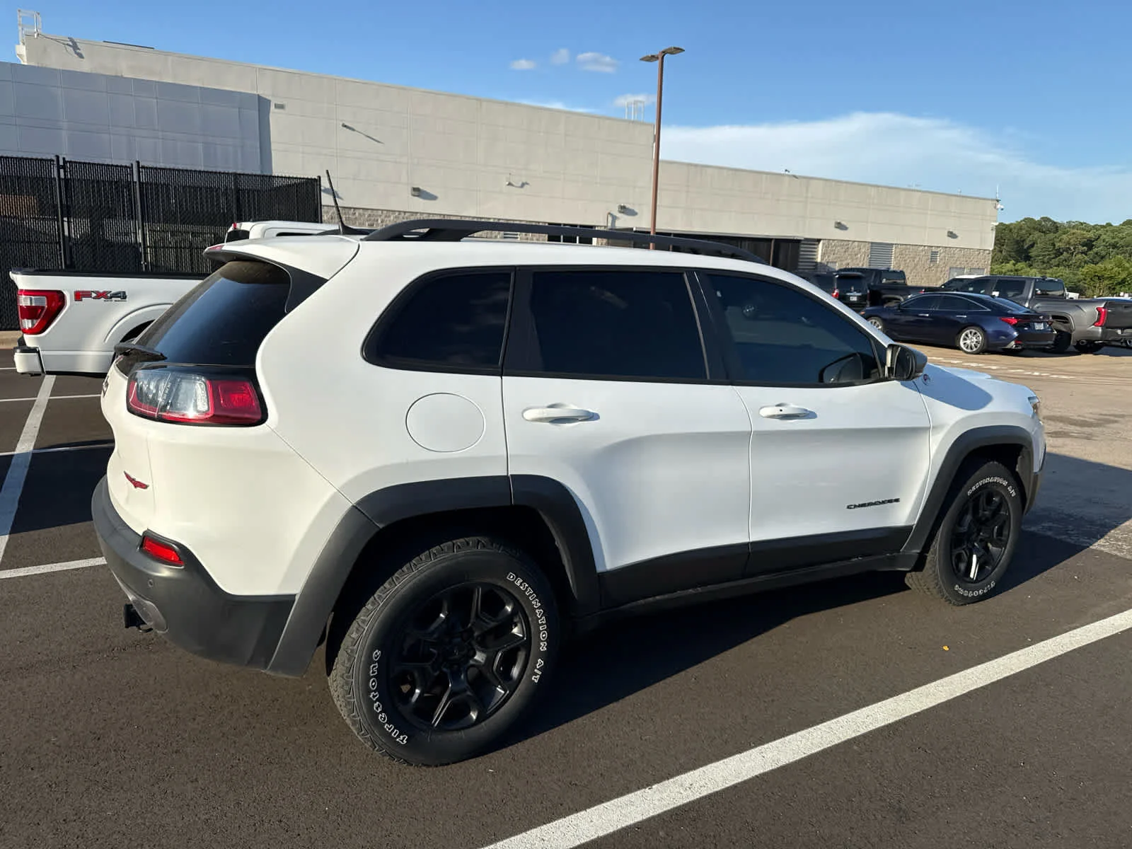 Used 2021 Bright White Clearcoat Jeep Trailhawk image 4