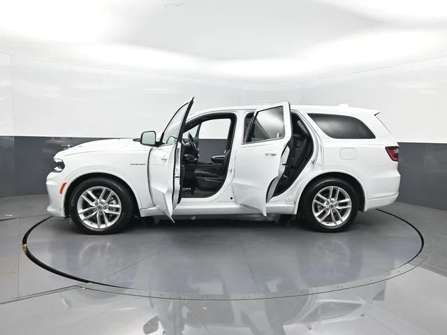 Used 2022 White Dodge R/T image 46