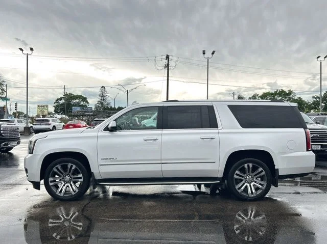 Used 2017 White Frost GMC Denali image 6