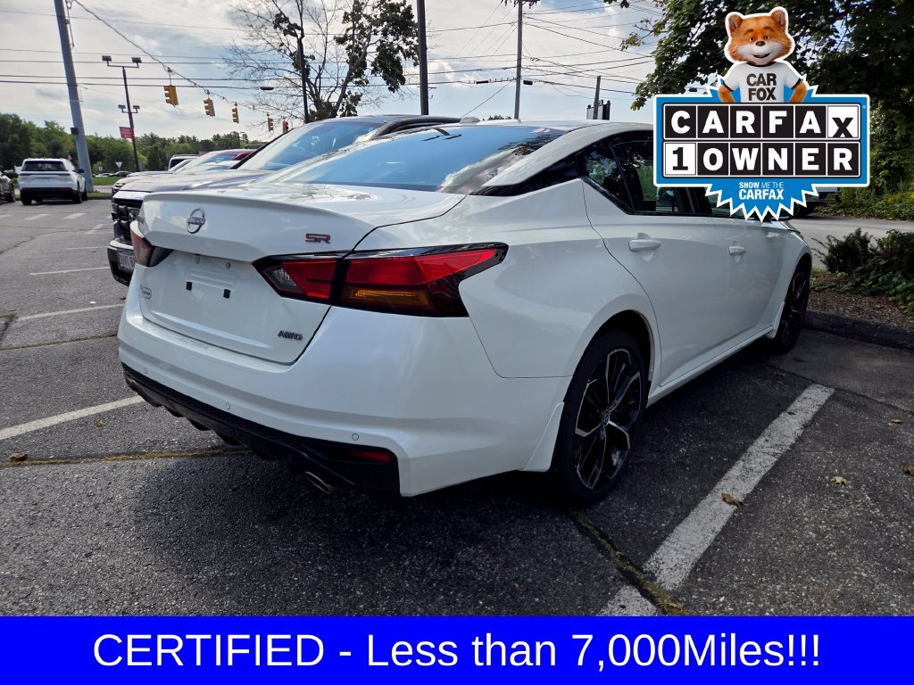 Used 2025 White Nissan 2.5 SR image 11