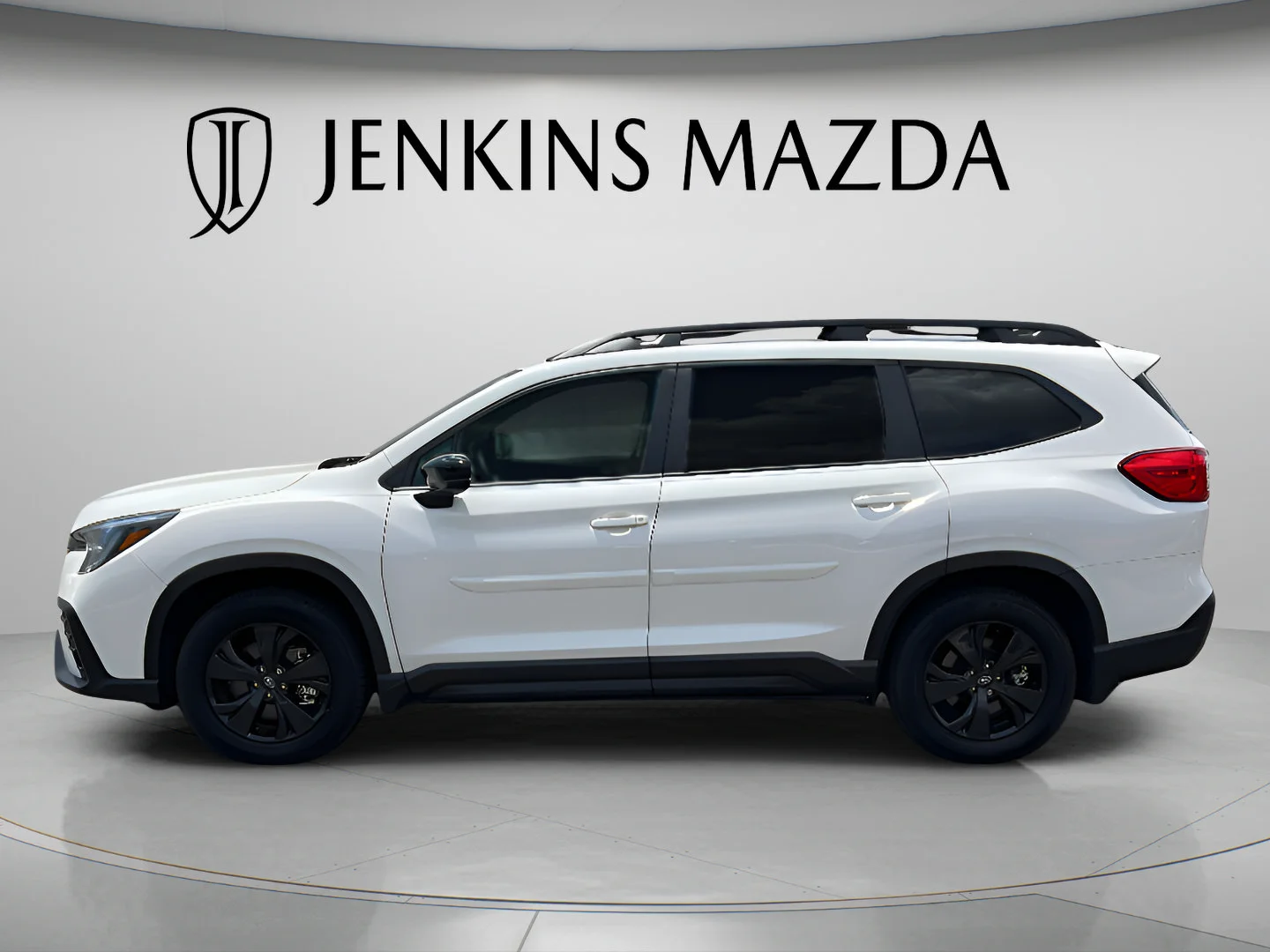 Used 2026 Crystal White Pearl Subaru Premium image 4