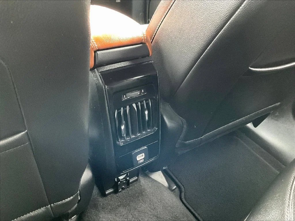 Used 2024 Bright White Clearcoat Jeep Limited image 12