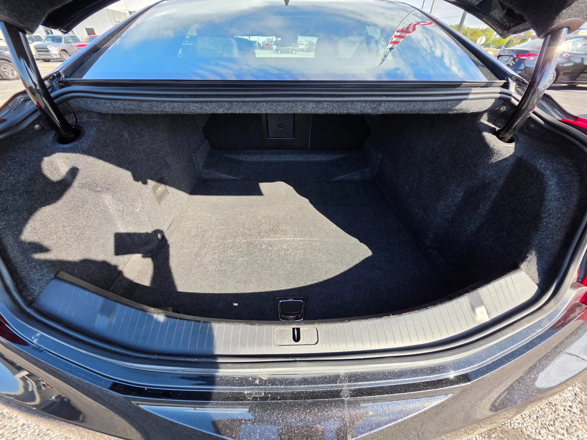 Used 2015 Black Diamond Tricoat Cadillac Platinum image 23