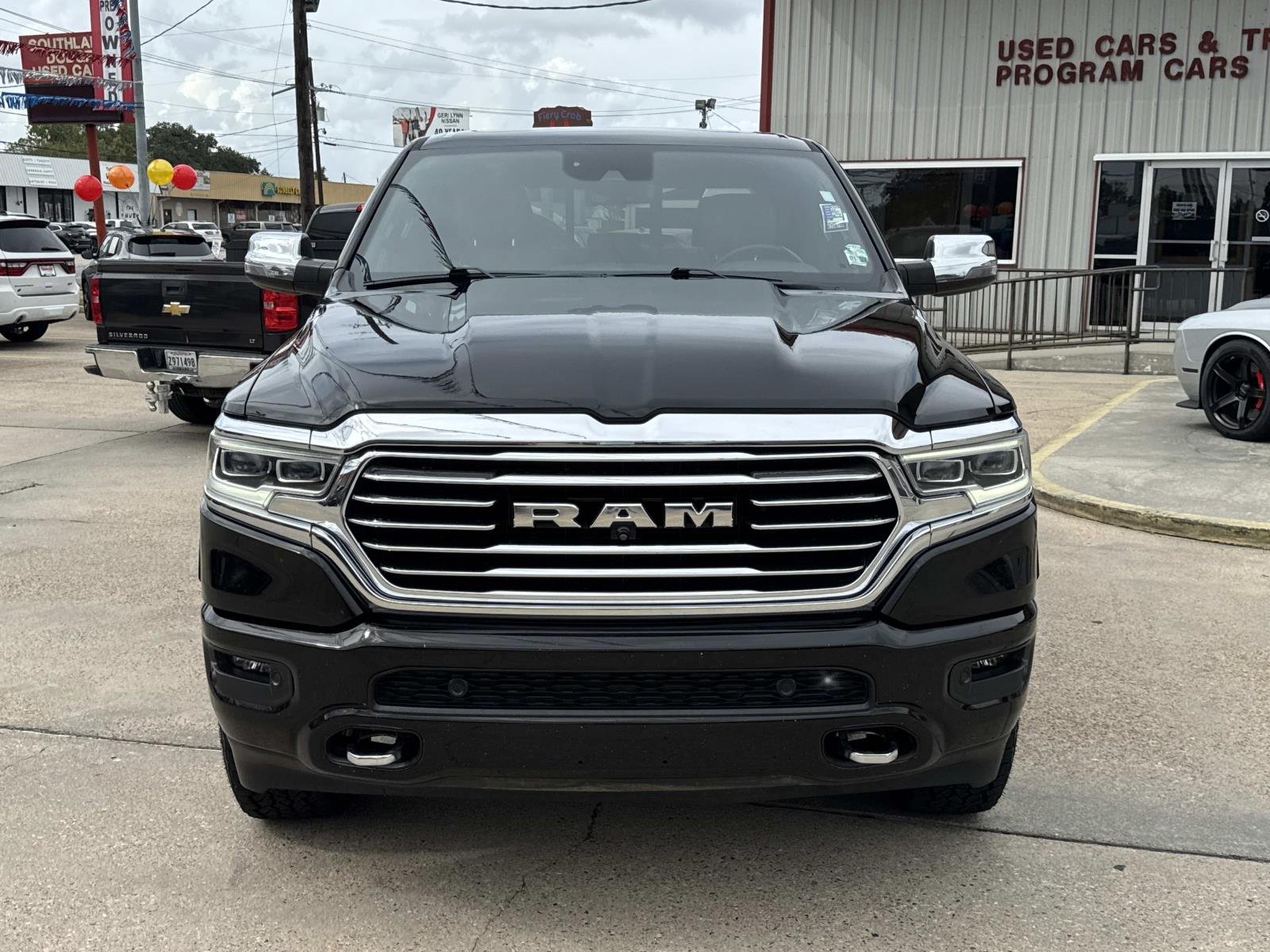 Used 2024 Diamond Black Crystal Pearlcoat Ram Longhorn image 2