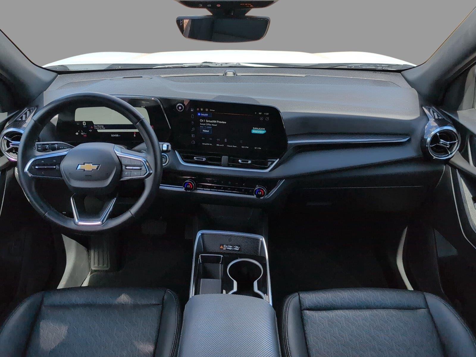 Used 2025 Summit White Chevrolet LT image 22