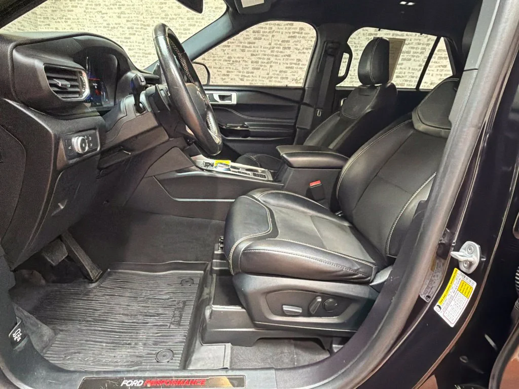 Used 2022 Black Metallic Ford ST image 29