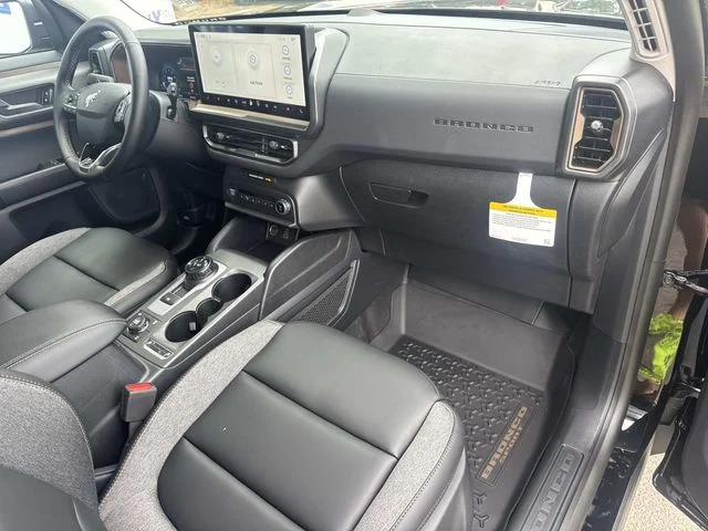 New 2026 Shadow Black Ford Badlands® image 24
