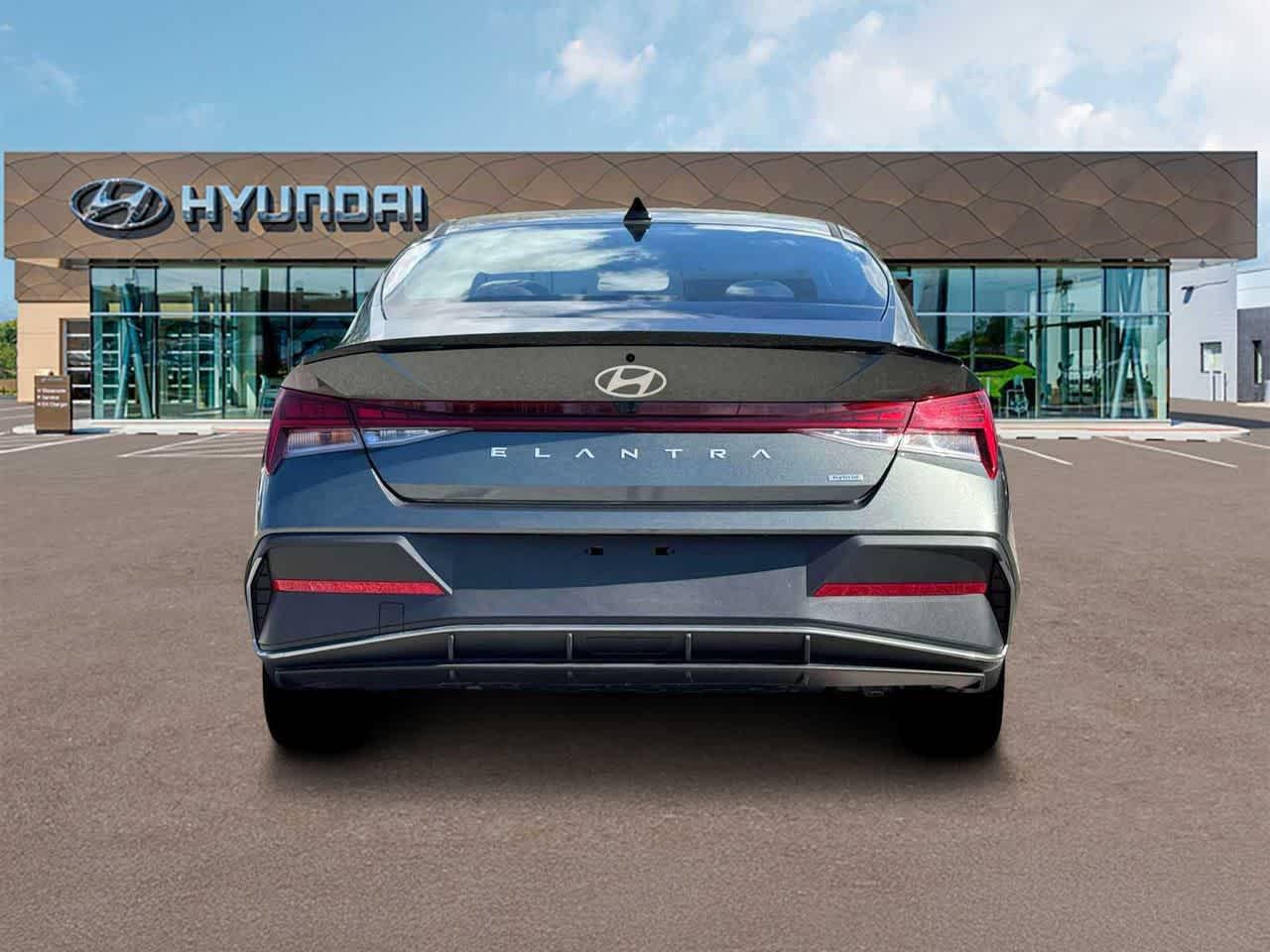 2025 Hyundai Elantra Blue - Photo 6