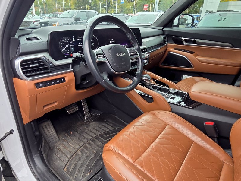 Used 2024 White Kia SX-Prestige X-Line image 9